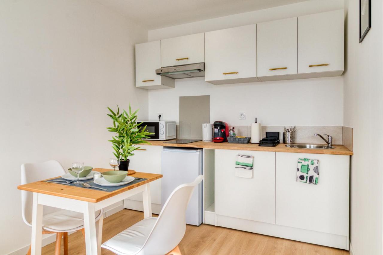 1225Location Apartment Cambrai Exterior foto