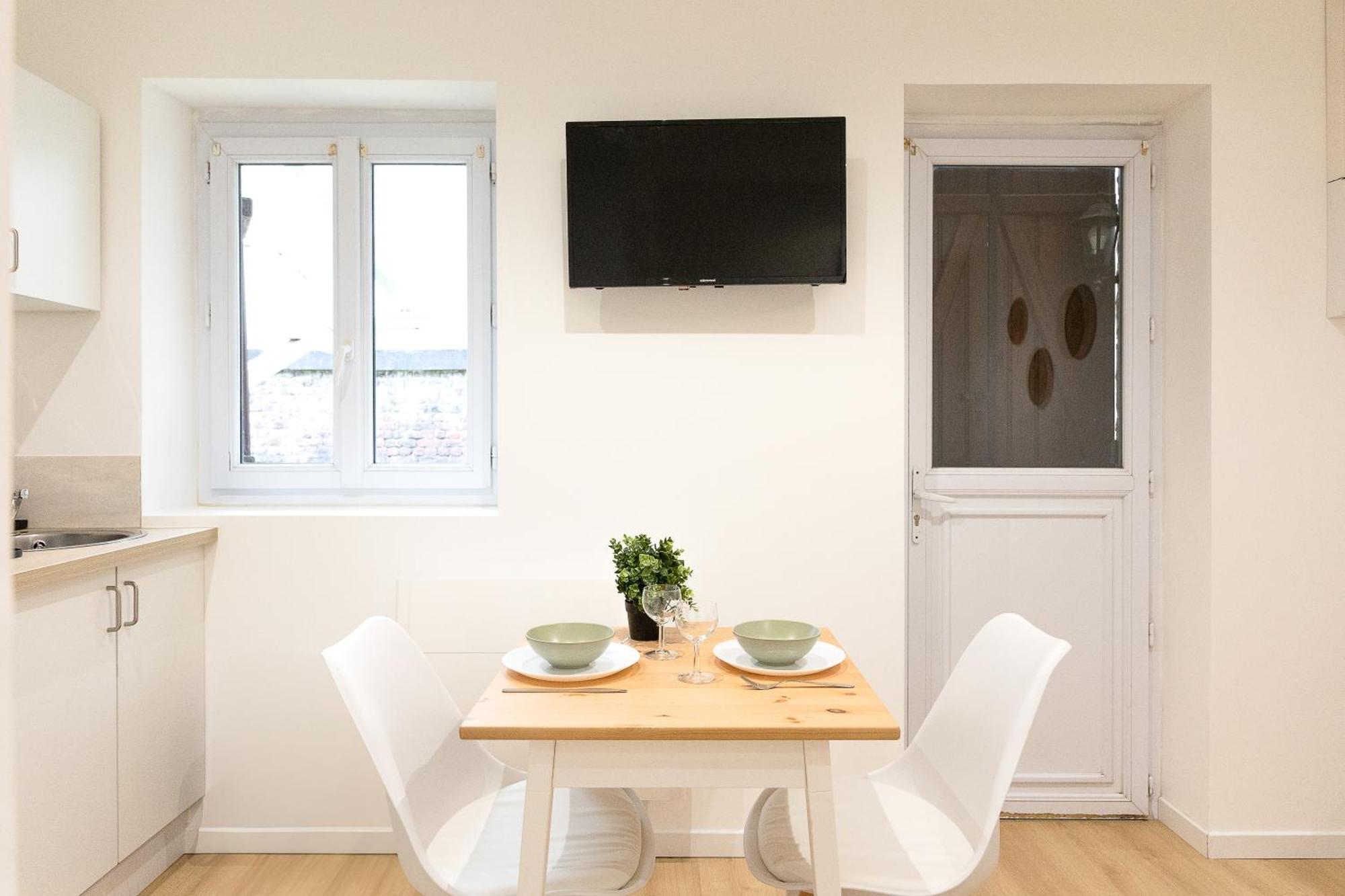 1225Location Apartment Cambrai Exterior foto